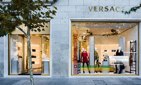 versace serrano madrid|Versace vuelve a Madrid .